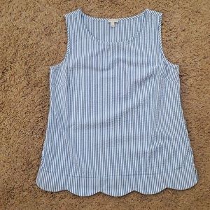 Talbots seersucker top with scalloped edge.